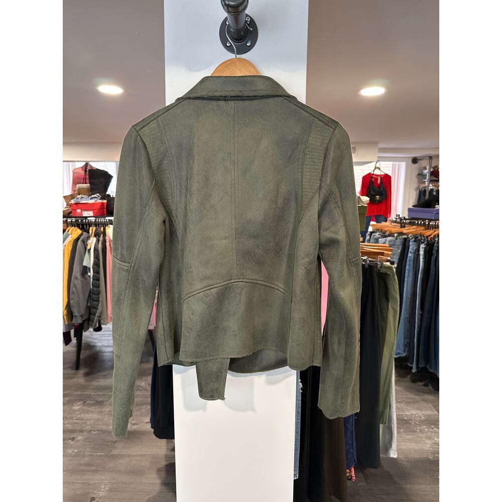 SOLD - Picture 4 of 7